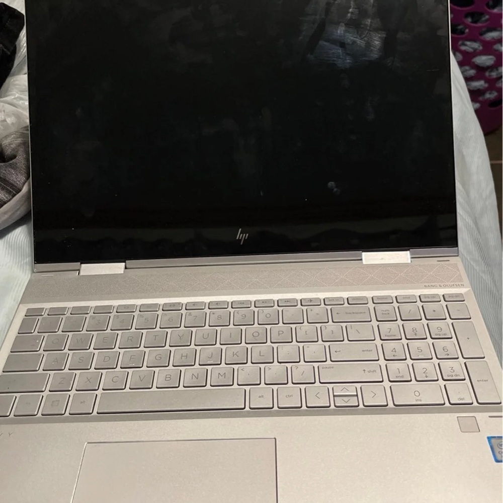 Touch screen HP computer - Picture 2 of 3